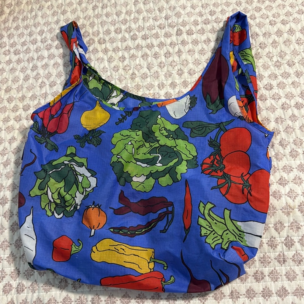 Baggu reusable bag
